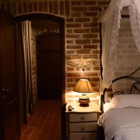 Chateau Fasel 酒店