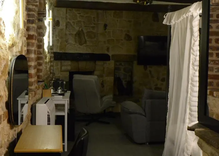 Chateau Fasel 4* Тирана