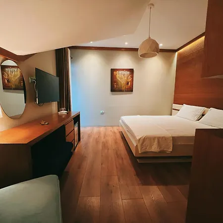 Chateau Fasel ホテル ティラナ