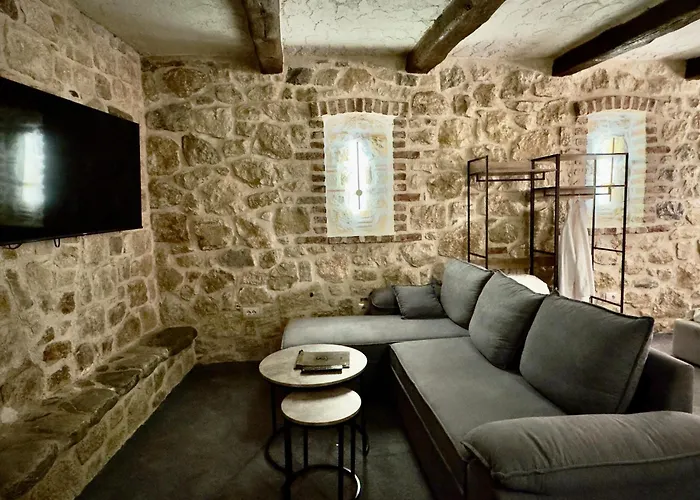 Chateau Fasel Szálloda 4*