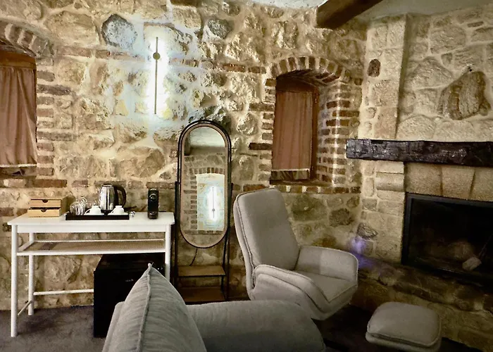 Chateau Fasel 4* Tirana