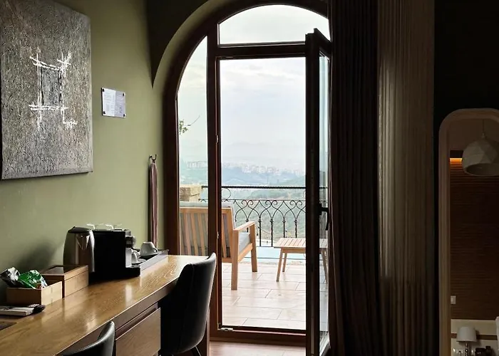 Chateau Fasel Hotel Tirana